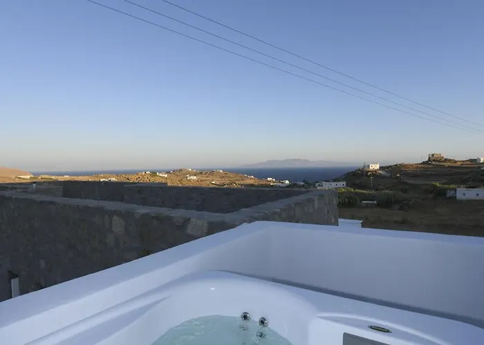 The Ammonite Hotell Plintri